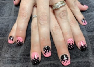 black and pink dots